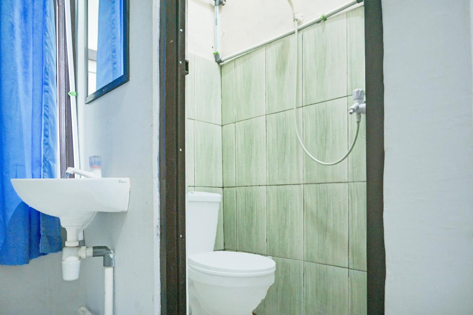 Hotel O Sukarame Near Universitas Islam Negeri Raden Intan Lampun Formerly Hotel Wisma Tri Handayani Bandar Lampung Luaran gambar